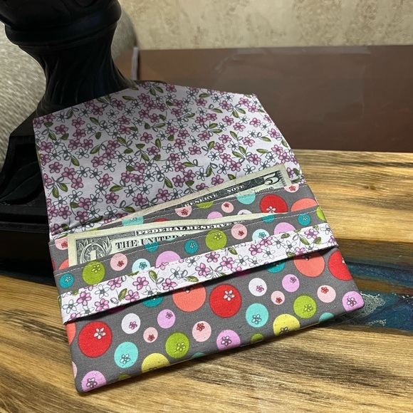 Multi Dots Flowers Cash Envelope/Receipt holder Fabric Handmade Wallet - Picture 3 of 4